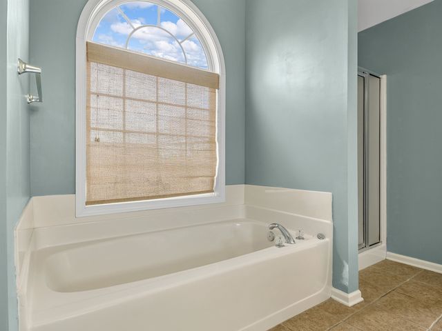 109 Colfax Drive, Boiling Springs, SC 29316