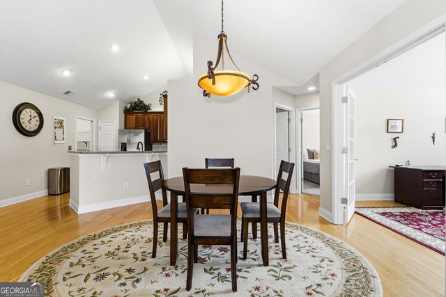 5226 Stone Village Circle NW 44, Kennesaw, GA 30152
