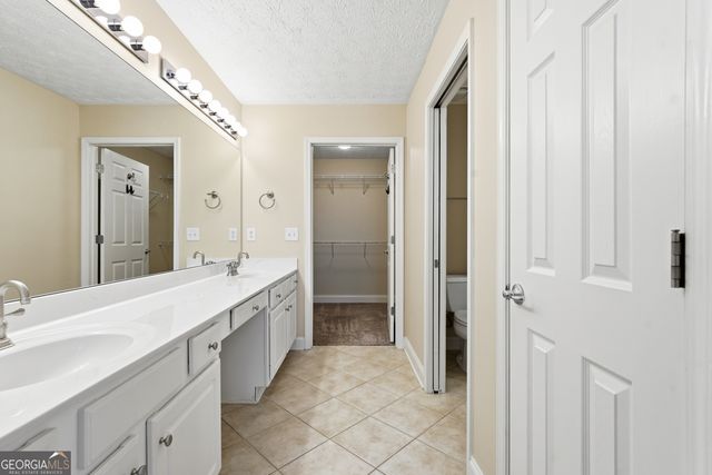 5226 Stone Village Circle NW 44, Kennesaw, GA 30152