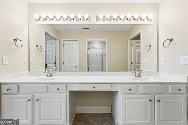 5226 Stone Village Circle NW 44, Kennesaw, GA 30152