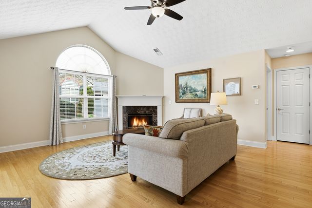 5226 Stone Village Circle NW 44, Kennesaw, GA 30152