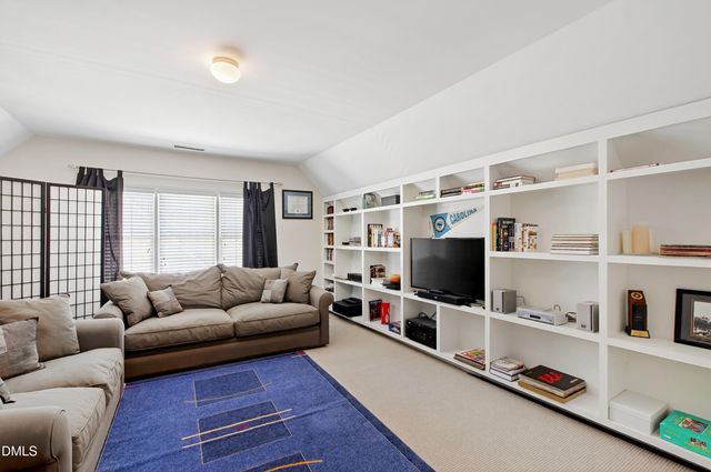 107 Chancellors Ridge Drive, Durham, NC 27713
