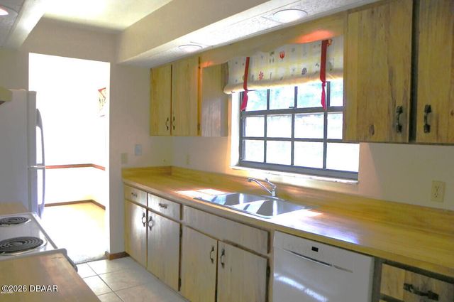 2045 Taylor Road, Port Orange, FL 32128