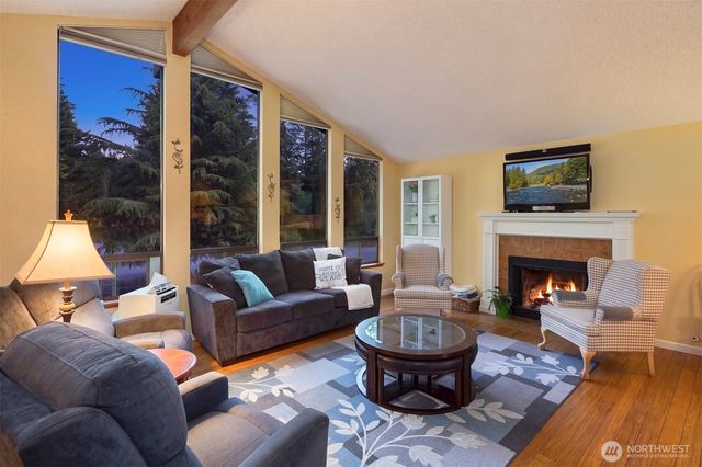 30217 176th Avenue SE, Kent, WA 98042