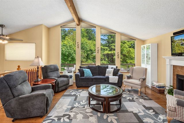 30217 176th Avenue SE, Kent, WA 98042