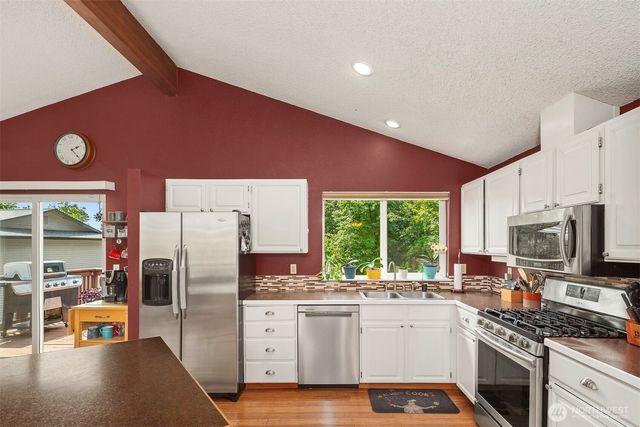 30217 176th Avenue SE, Kent, WA 98042