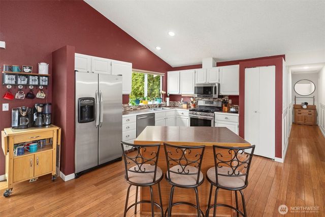 30217 176th Avenue SE, Kent, WA 98042