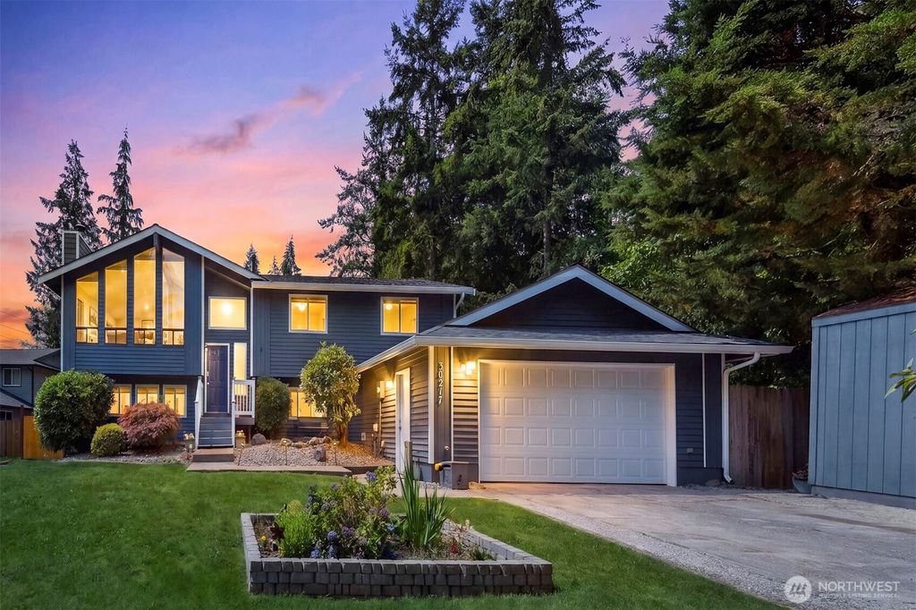 30217 176th Avenue SE, Kent, WA 98042