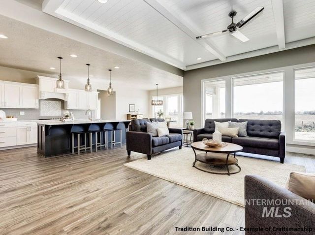 6302 Chateau Pl, Star, ID 83669