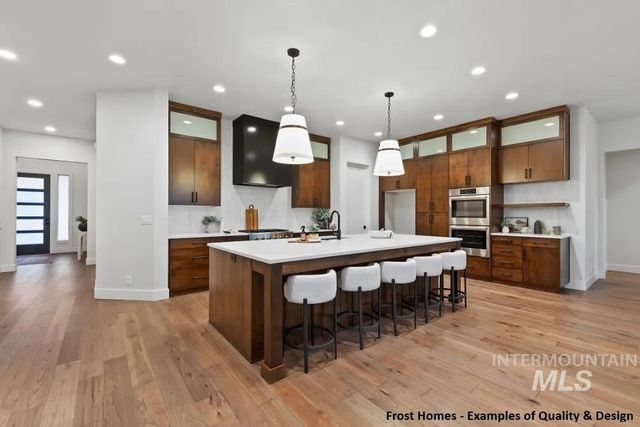 6302 Chateau Pl, Star, ID 83669