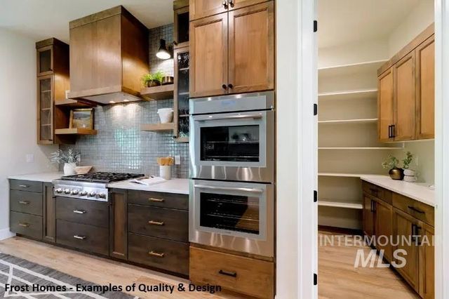 6302 Chateau Pl, Star, ID 83669