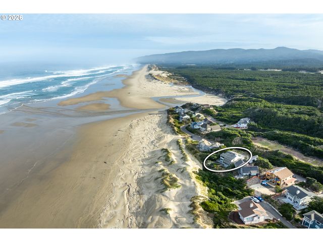 88830 SHORELINE Dr, Florence, OR 97439