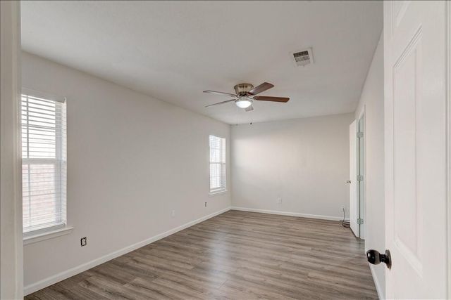 6524 Blue Grass Drive, Watauga, TX 76148