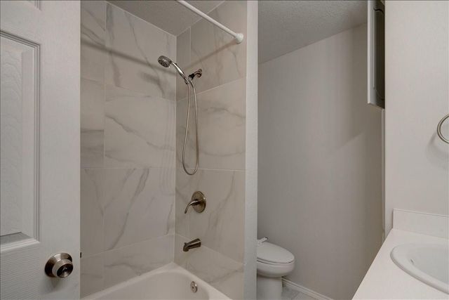 6524 Blue Grass Drive, Watauga, TX 76148