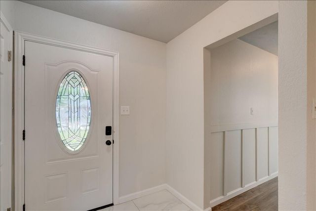 6524 Blue Grass Drive, Watauga, TX 76148