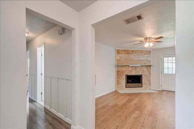 6524 Blue Grass Drive, Watauga, TX 76148