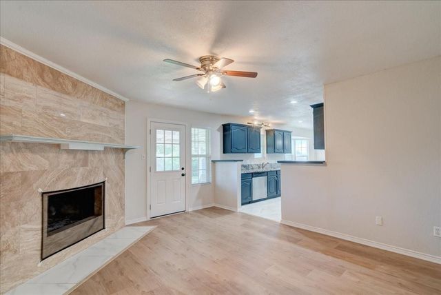 6524 Blue Grass Drive, Watauga, TX 76148