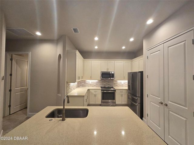 54 LONGRIDGE LANE, Ormond Beach, FL 32174