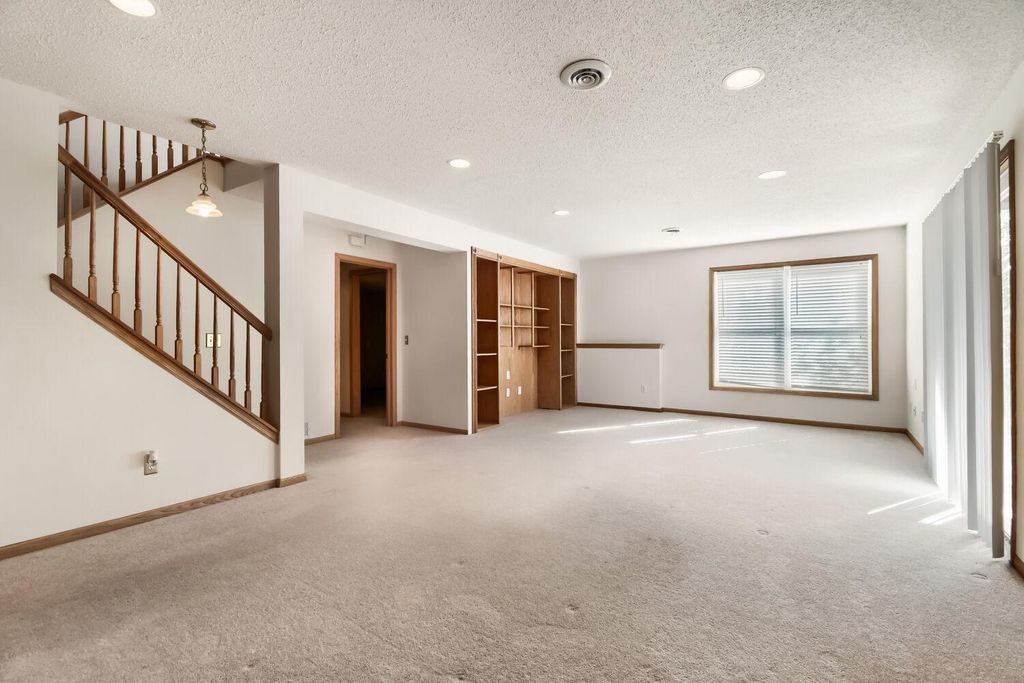 9141 Medley Circle, Golden Valley, MN 55427 — photo 5