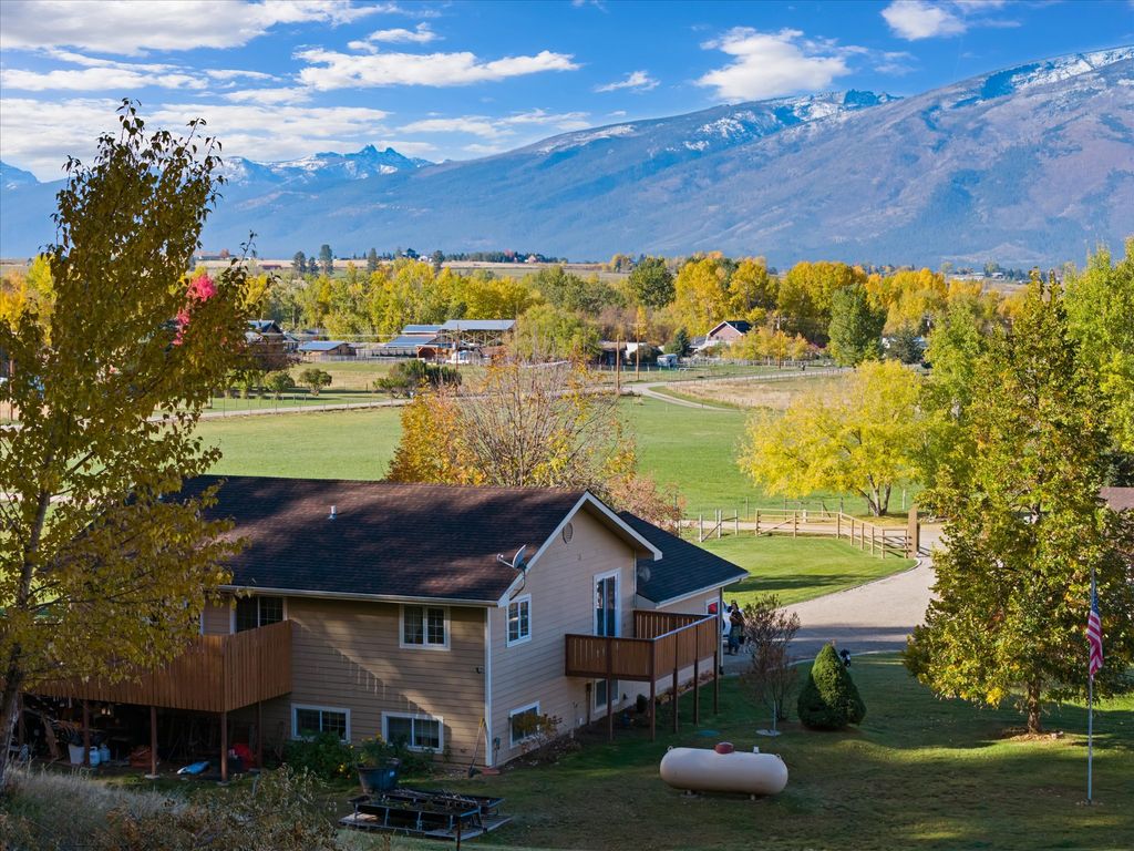 786 Ropin Horse Lane, Hamilton, MT 59840 photo 21