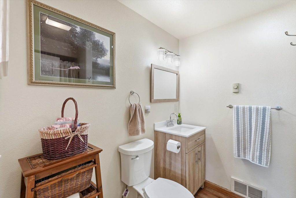 786 Ropin Horse Lane, Hamilton, MT 59840 photo 25