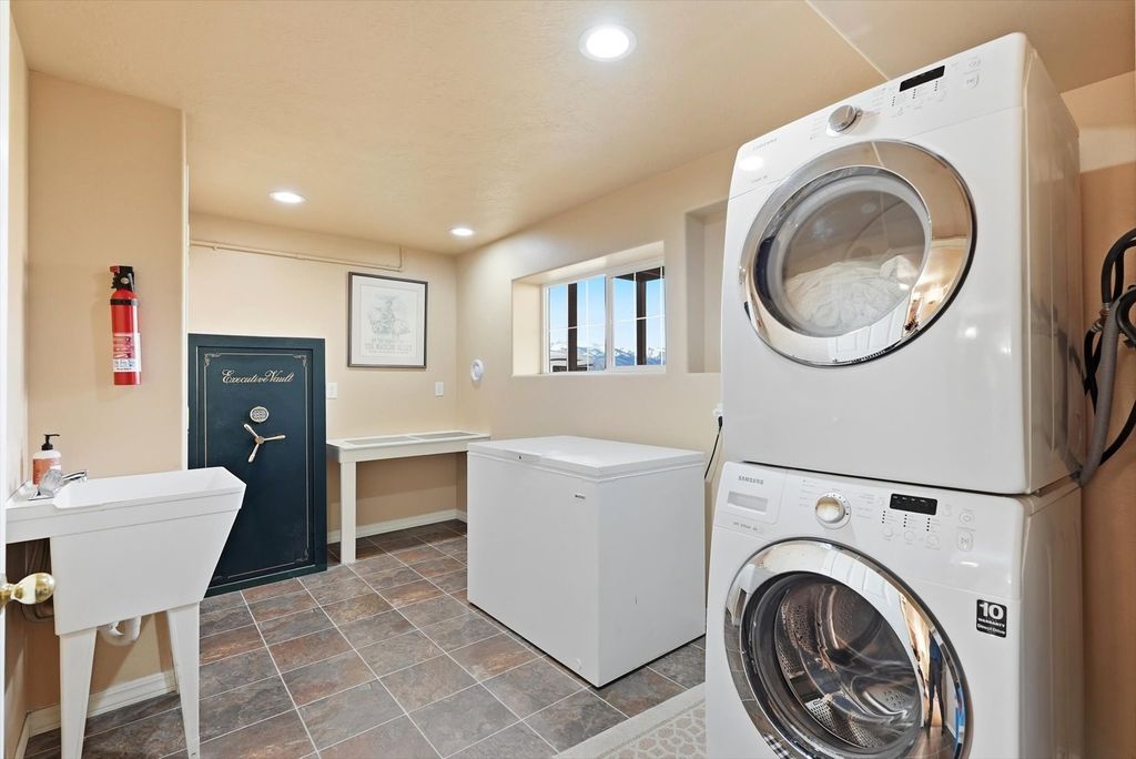 786 Ropin Horse Lane, Hamilton, MT 59840 photo 26