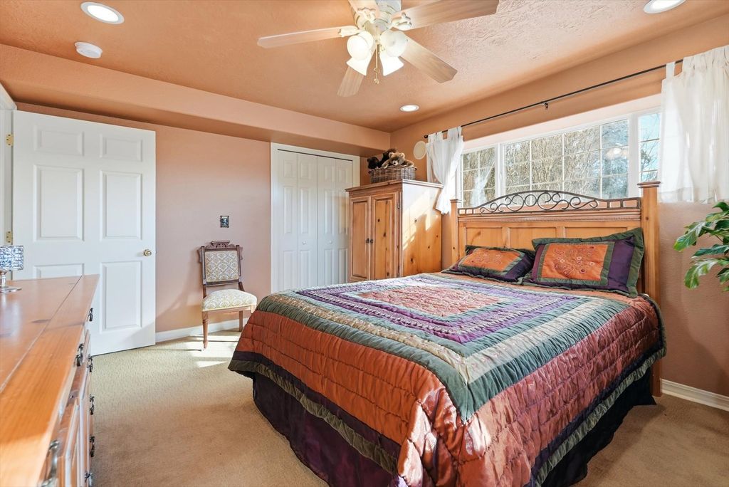 786 Ropin Horse Lane, Hamilton, MT 59840 photo 30