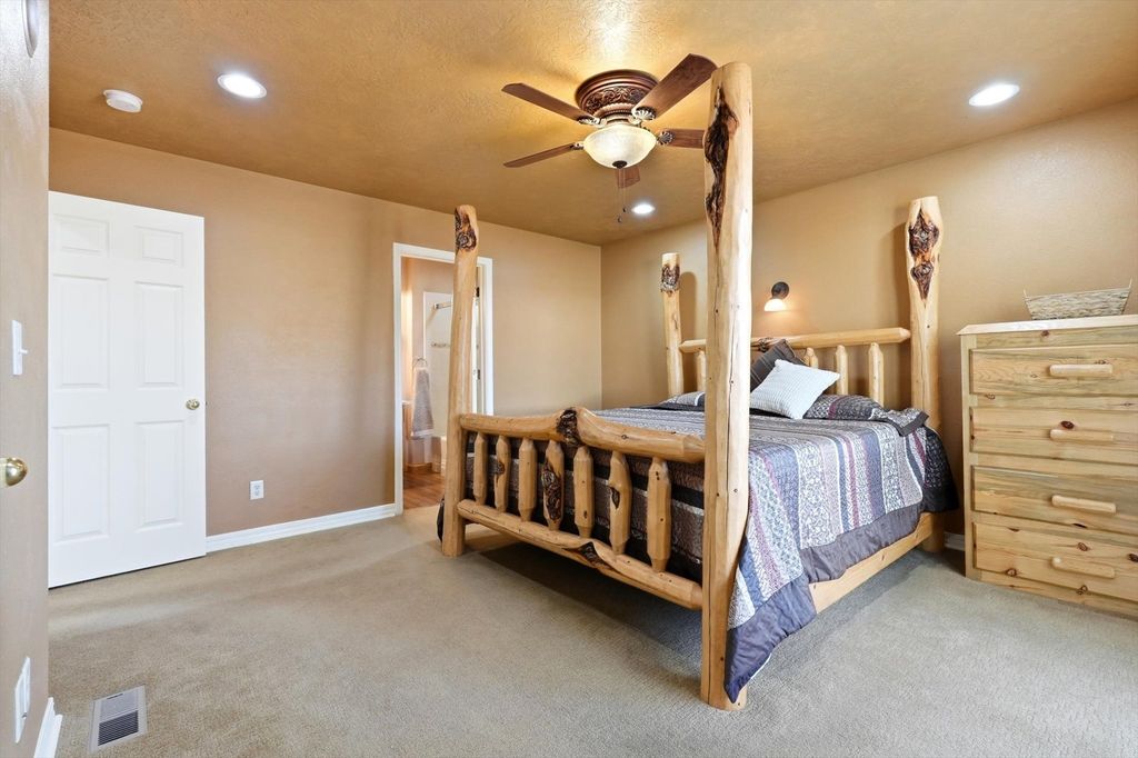 786 Ropin Horse Lane, Hamilton, MT 59840 photo 34