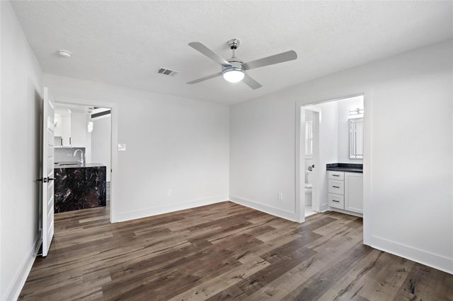 9731 Clanton Street, Houston, TX 77080