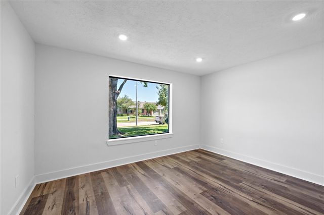 9731 Clanton Street, Houston, TX 77080