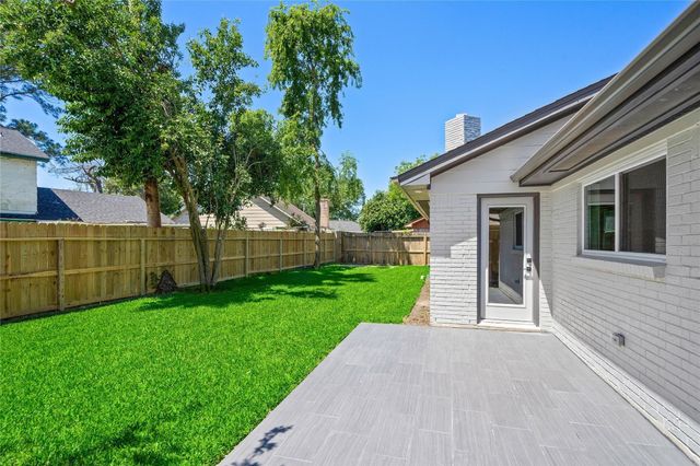 9731 Clanton Street, Houston, TX 77080