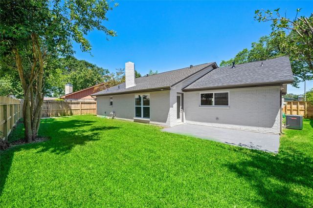 9731 Clanton Street, Houston, TX 77080