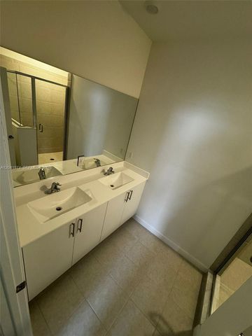 285 SW 159th Ln 0, Pembroke Pines, FL 33027