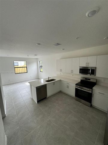 285 SW 159th Ln 0, Pembroke Pines, FL 33027