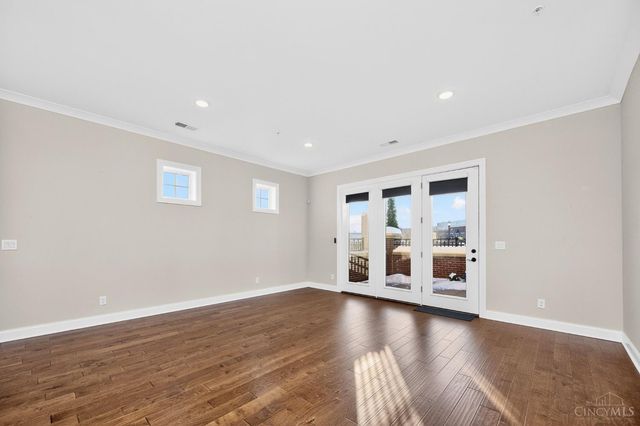 220 Vintage Club Drive, Montgomery, OH 45249