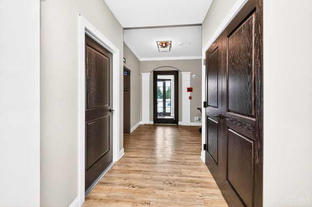 220 Vintage Club Drive, Montgomery, OH 45249