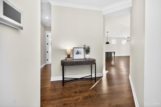 220 Vintage Club Drive, Montgomery, OH 45249