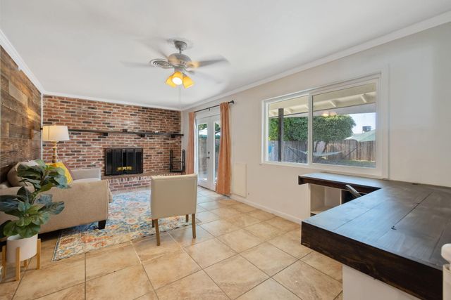 2626 W Princeton Avenue, Visalia, CA 93277