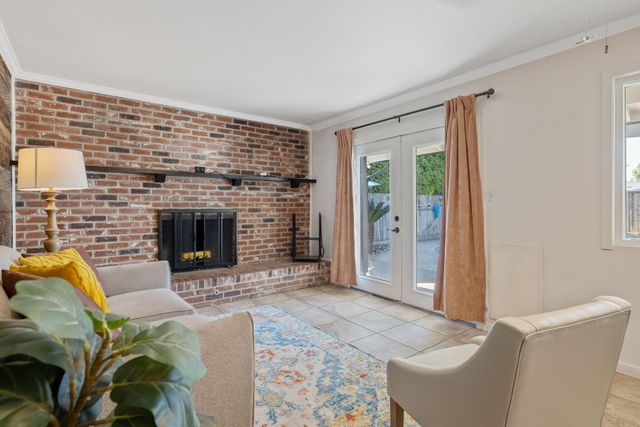 2626 W Princeton Avenue, Visalia, CA 93277