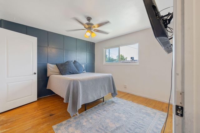 2626 W Princeton Avenue, Visalia, CA 93277