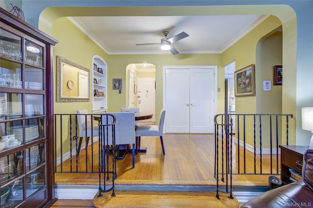 112-50 78th Avenue 1N, Forest Hills, NY 11375