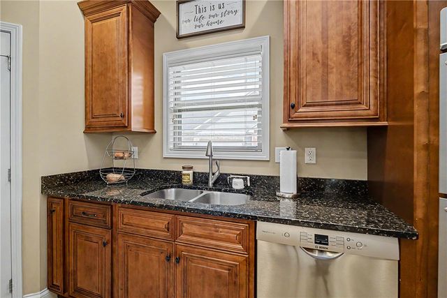 2054 Stablehand Drive, Dayton, OH 45458