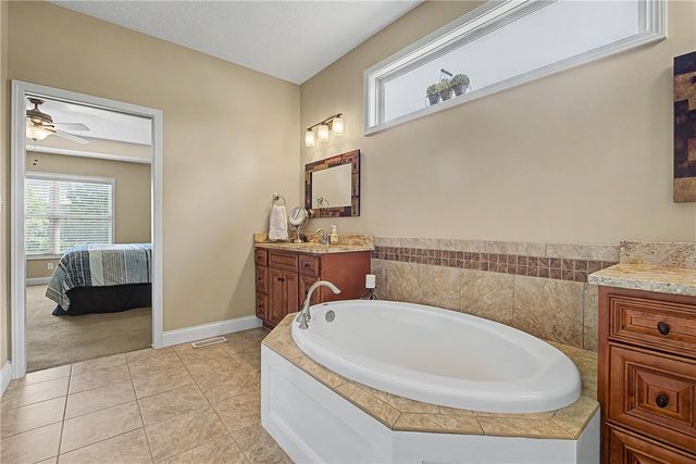 2054 Stablehand Drive, Dayton, OH 45458