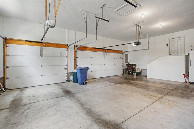 2054 Stablehand Drive, Dayton, OH 45458