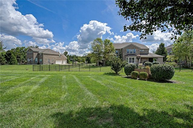 2054 Stablehand Drive, Dayton, OH 45458
