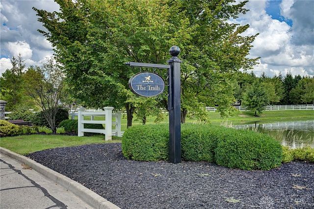 2054 Stablehand Drive, Dayton, OH 45458