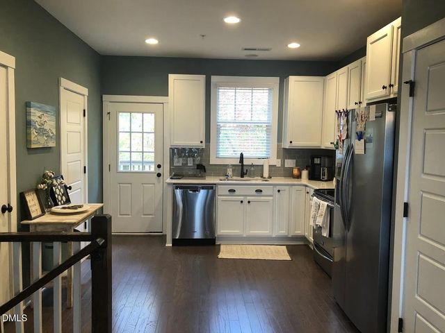 2801 Stone Rock Drive 105, Raleigh, NC 27604