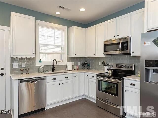 2801 Stone Rock Drive 105, Raleigh, NC 27604