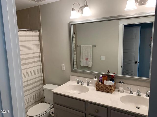 2801 Stone Rock Drive 105, Raleigh, NC 27604