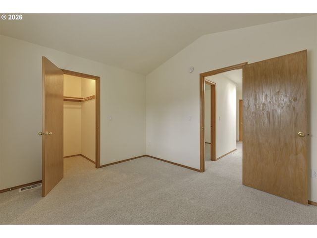 165 Ne CORY St, Hillsboro, OR 97124